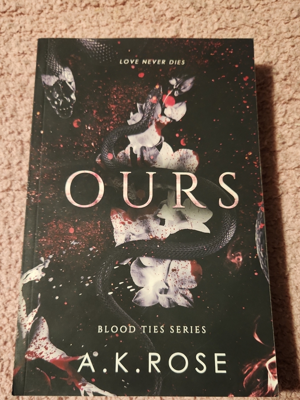 Ours/dark smut romance🥵🥵🥵